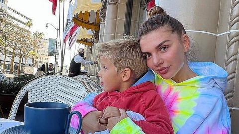 Вирішив зобразити страждання: Сєдокова "наїхала" на неслухняного сина і дала йому урок