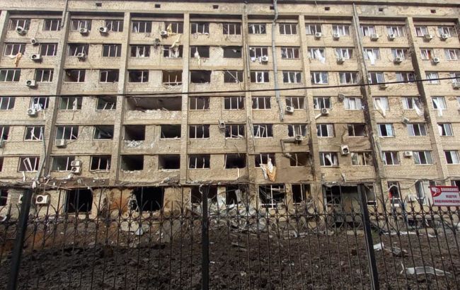 Окупанти атакували центр Краматорська, поранено жінку (фото)