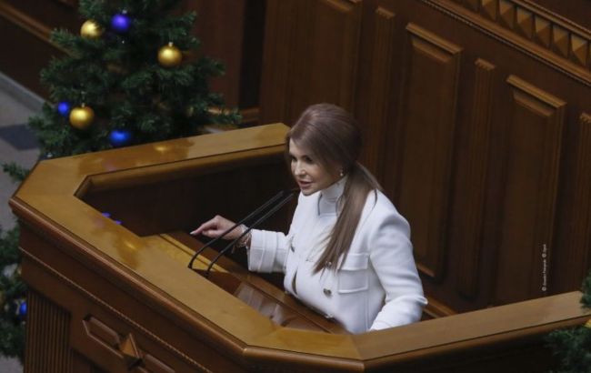Тимошенко требует от Кабмина недопущения роста цен на продукты