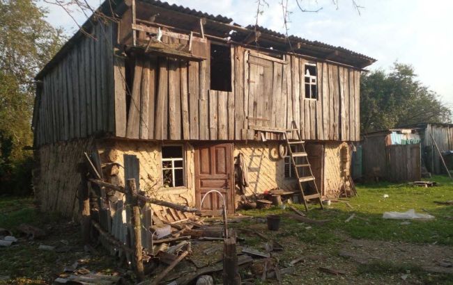 Росіяни обстріляли Сумську область: було 200 прильотів, загорілось поле