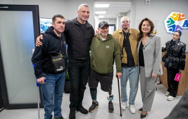 Повернутися до життя: Кличко показав новий надсучасний центр реабілітації у Києві