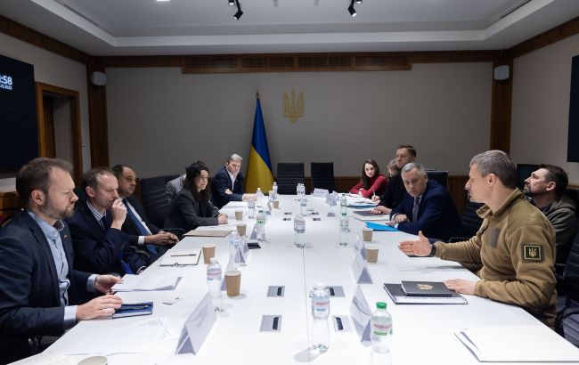 Украина и Британия провели второй раунд консультаций по гарантиям безопасности