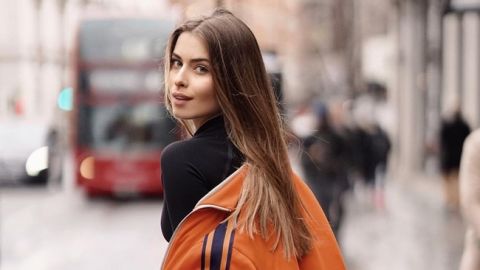 Ослепительно: внучка Ротару гуляла по Парижу в наряде от украинского бренда