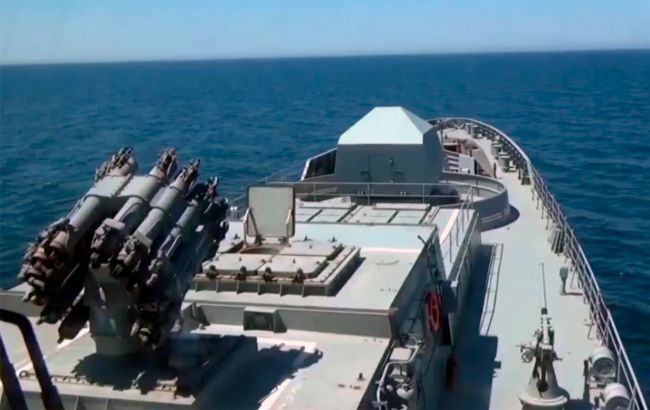 Обстріл Малина Житомирської області. Відео нібито запуску російських "Калібрів" по місту