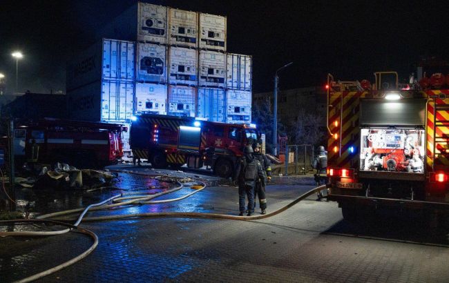 РФ ударила дронами по Одесской области: повреждены порт и дома, разрушен детский сад