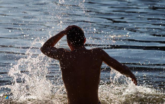 Полиция Львовской области дала советы тем, кто решится нырять на Крещение