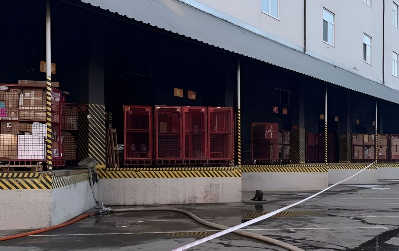 Затримали чоловіка, який влаштував вибух у поштовому депо у Києві