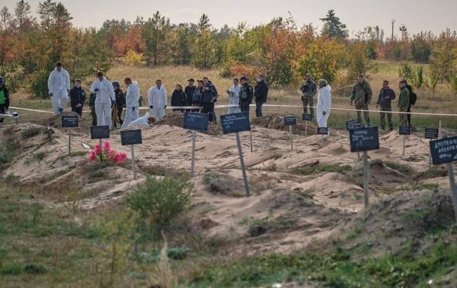 С мест массового захоронения в Лимане эксгумировали уже 55 тел, - Кириленко