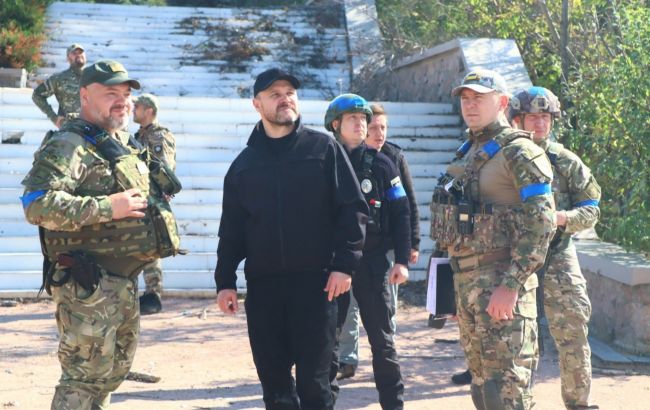 Полиция возобновила работу в освобожденном Святогорске Донецкой области
