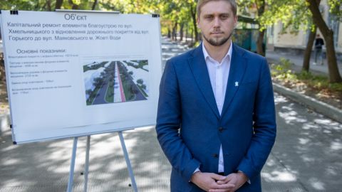 Бондаренко похвастался ремонтом спорткомплекса в Днепре. Филатов в ответ назвал его лжецом