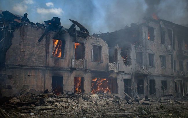 Скільки ударів по медзакладах України Росія завдала з початку війни: дані ВООЗ