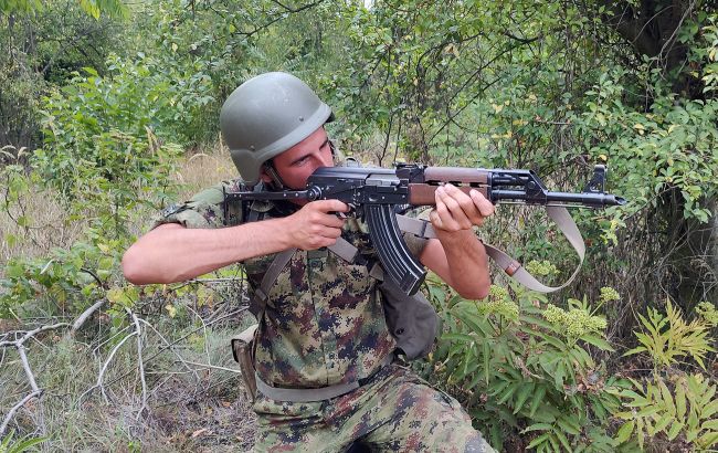 Сербская армия "пока не вторгалась" на территорию Косово, - Минобороны