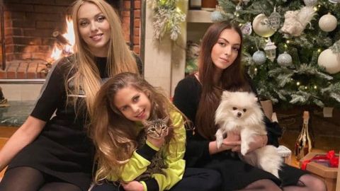 Я дикая: Оля Полякова с дочками оторвалась на полную в самом центре Киева