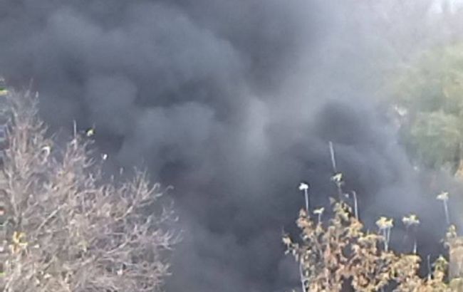У Донецьку пролунали вибухи в одному з районів
