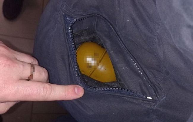 У пассажира киевского метро обнаружили гранату, ему грозит тюрьма