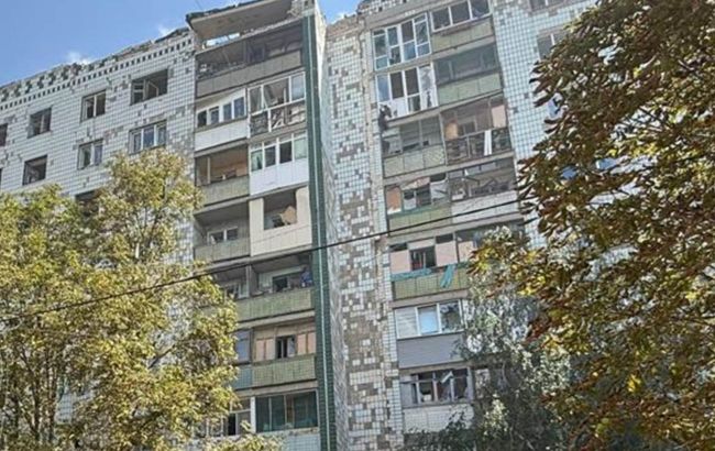 РФ сбросила пять ФАБов на Константиновку: повреждены десятки домов, есть раненые