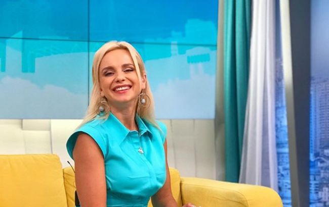 Леді Елегантність: Лілія Ребрик в ультратрендовому костюмі за 2 800 грн підкорила стилем