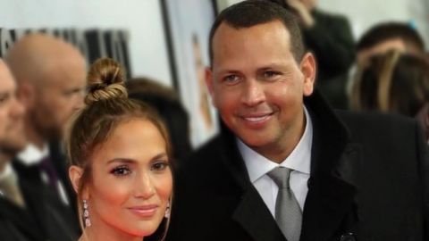 Она ответила "да": Деннифер Лопес выходит замуж за Алекса Родригеса