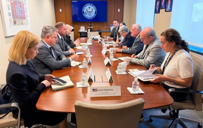 Українська делегація зустрілася з Келлогом перед приїздом Зеленського до США