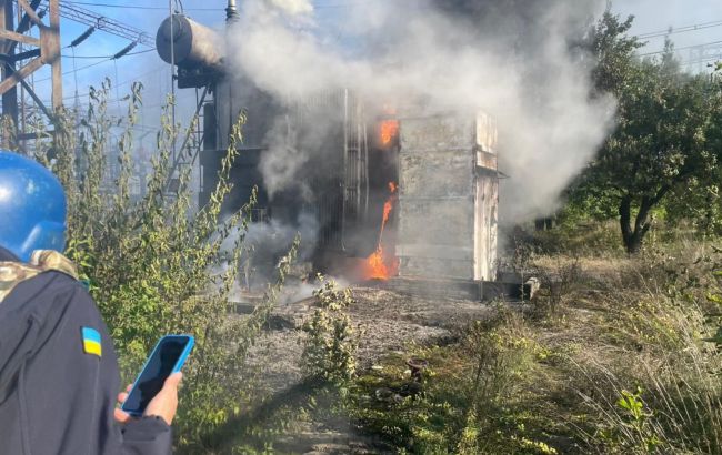Российские военные сегодня обстреляли ТЭС в Славянске