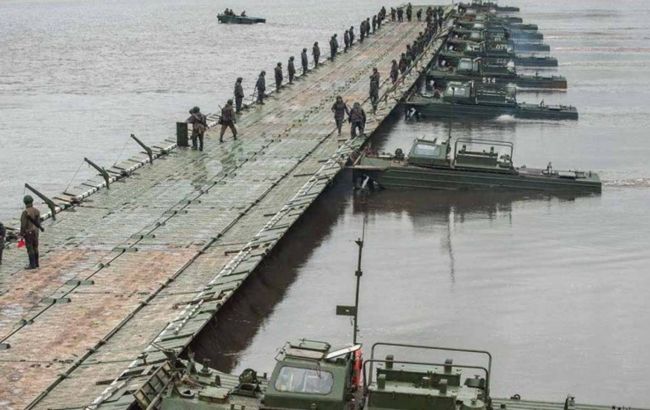 Росіяни звели тимчасову переправу в Харківській області: супутникові знімки