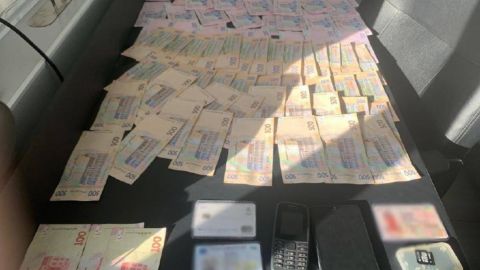 В Україні спіймали шахраїв, які "здавали в аренду" неіснуюче житло переселенцям