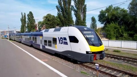 За програмою президента тестують потяг Stadler FLIRT для приміського сполучення Києва