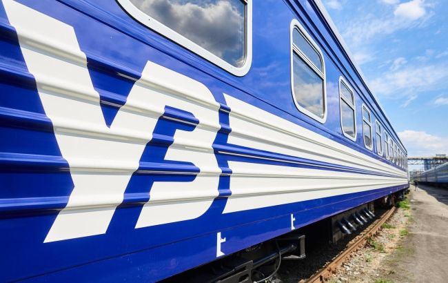 УЗ запустит дополнительные рейсы из Киева в Ужгород и Винницу: график