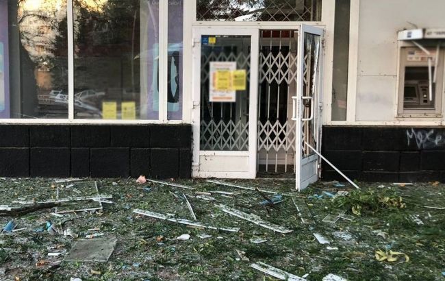 Росіяни скинули дві авіабомби на Херсон, постраждали шестеро людей