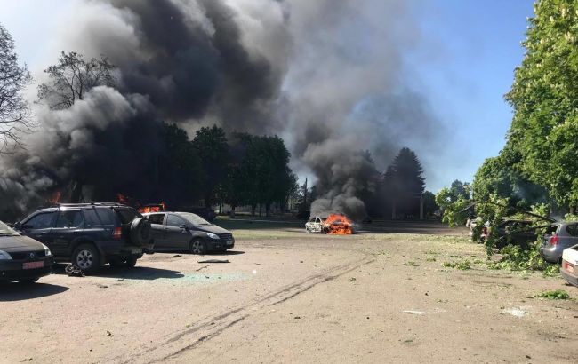 Обстріл Золочева: кількість поранених зросла, серед них дитина (фото)