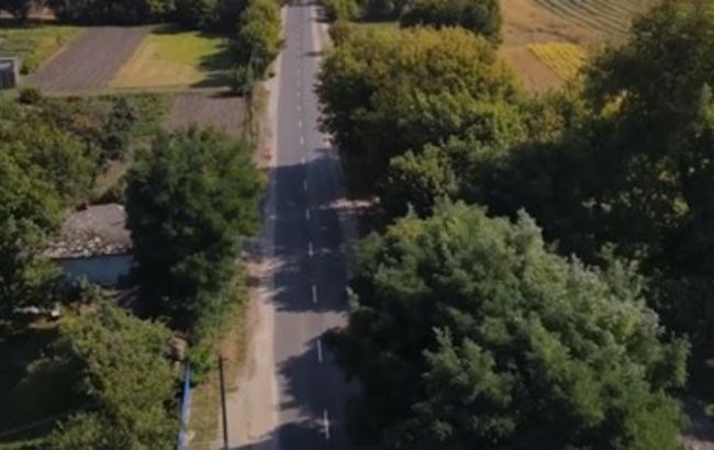 По программе Зеленского впервые за 50 лет отремонтировали дорогу к Ичнянскому парку
