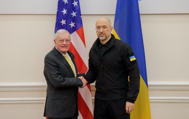 Шмыгаль тоже провел встречу с Келлогом: обсудили экономику и фронт