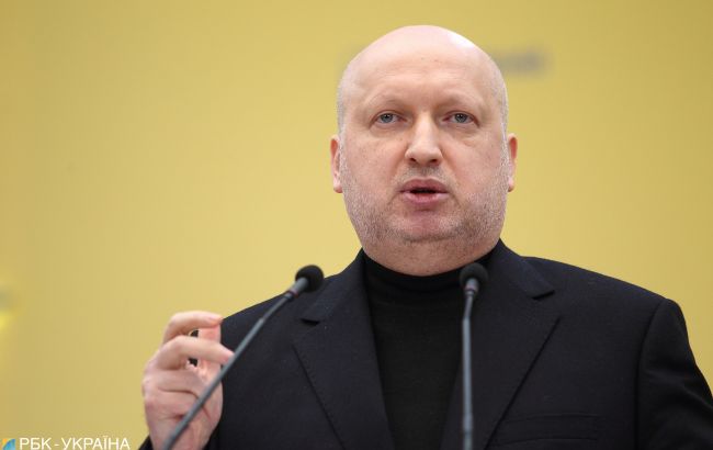 Турчинов закликав українців допомогти зі збором коштів на заставу для генерала Павловського