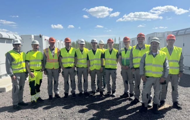 Энергетики ДТЭК прошли в Германии обучение по управлению системами накопления энергии