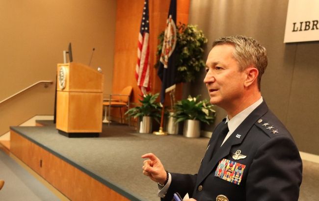 Кандидат Трампа на найвищу військову посаду підтримав постачання зброї Україні