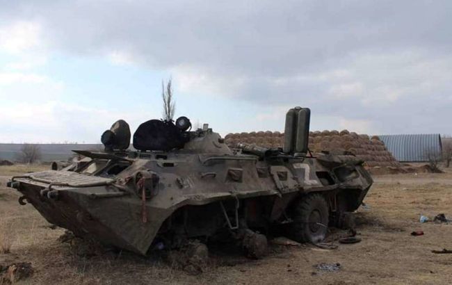 Россияне уничтожают собственную бронетехнику, которую должны были отправить на войну: разведка назвала причину