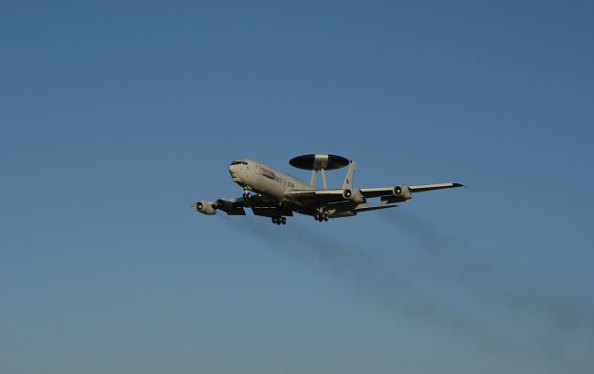 Слідкуватимуть за війною в Україні. У Румунію прибули розвідувальні літаки НАТО