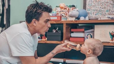 "Копия мамули": Влад Топалов умилил сеть нежными фото с подросшим сыном