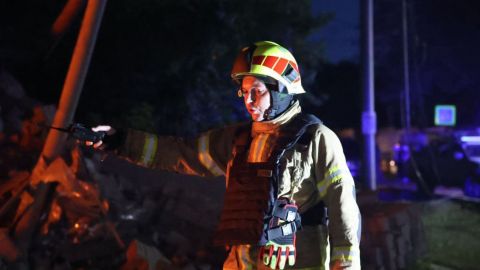 Россияне попали в многоэтажку в Днепре: все подробности