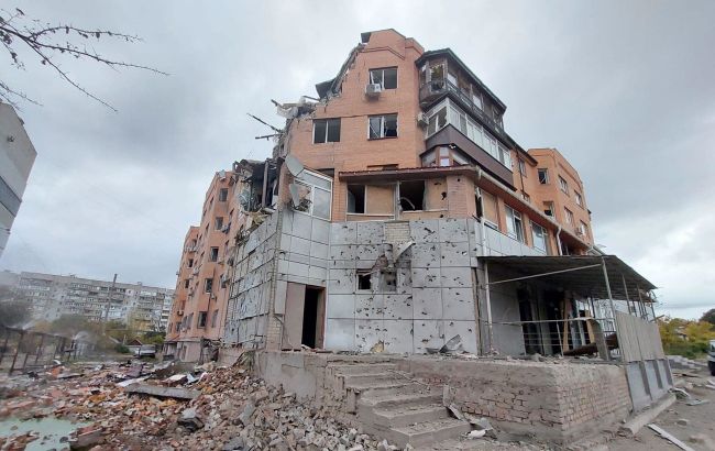 Внаслідок нічного обстрілу Миколаєва п'ятеро людей отримали поранення