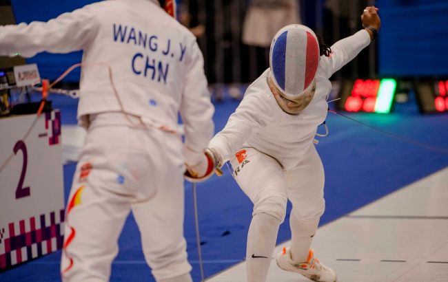 Федерация фехтования Франции отказалась проводить этап Кубка мира из-за допуска россиян