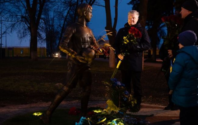 Порошенко почтил в Донецкой области память Степана Чубенко