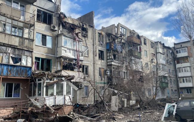 Обстрел Покровска: уже 12 раненых, под завалами могут оставаться люди