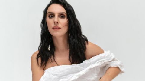 Было очень стыдно: Джамала вспомнила, как получила от парня по лицу за свои откровения