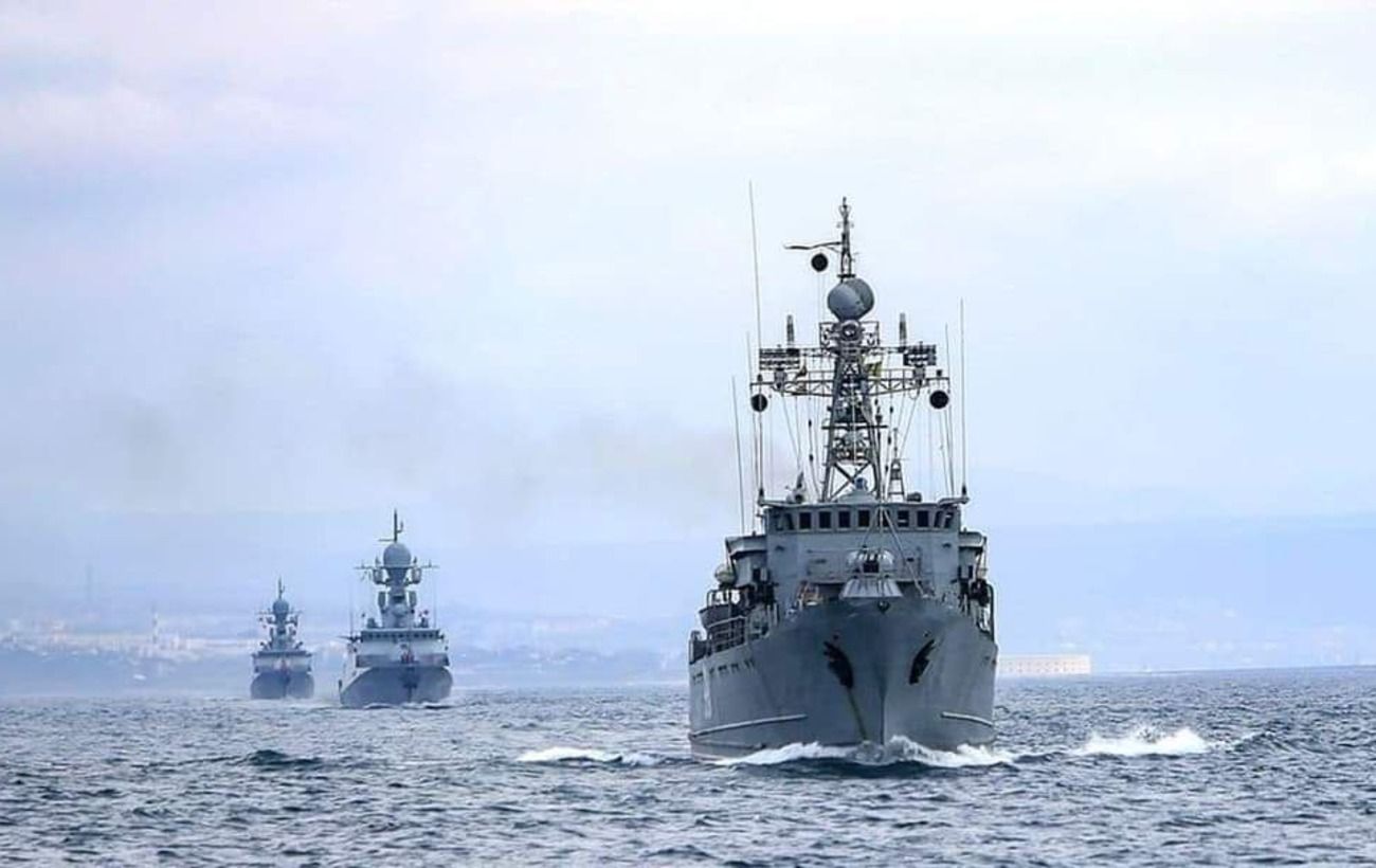 Готовит новую атаку? Россия вывела в Черное море  один корабль с .