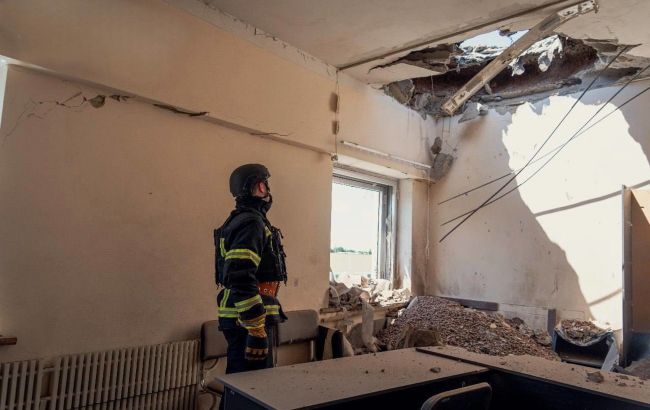 РФ вдарила по навчальному закладу в Сумах: постраждали шестеро людей