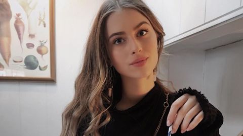 Юна онука Ротару зачарувала ефектною зимовою фотосесією