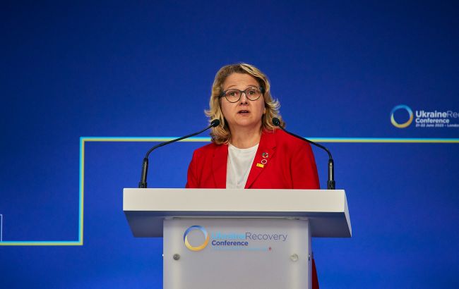 Немецкий министр о саммите Россия - Африка: пиар-шоу Путина