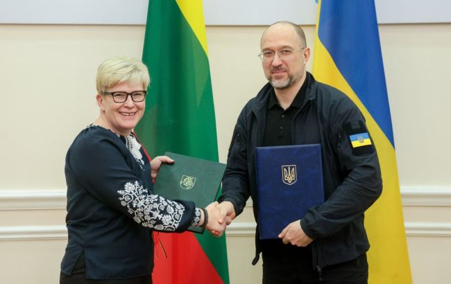 Литва продовжить допомагати у відновленні України: прем'єри підписали спільну заяву