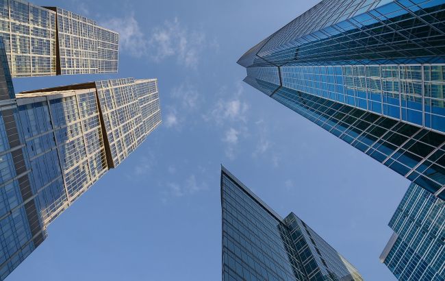 В Москве загорелся один из небоскребов, - СМИ